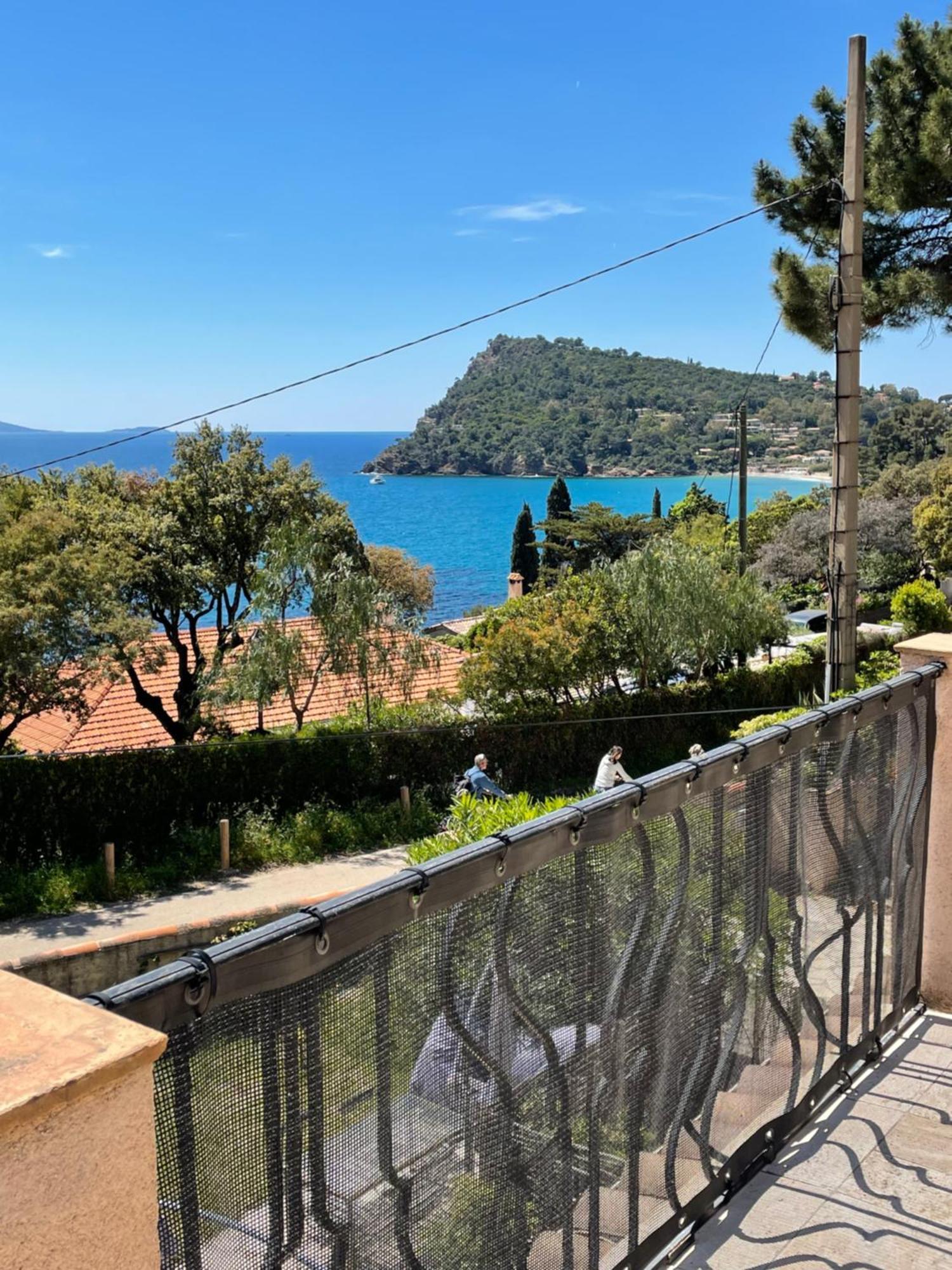 Le Rayol-Canadel-sur-Mer Residence Le Golfe Bleu מראה חיצוני תמונה
