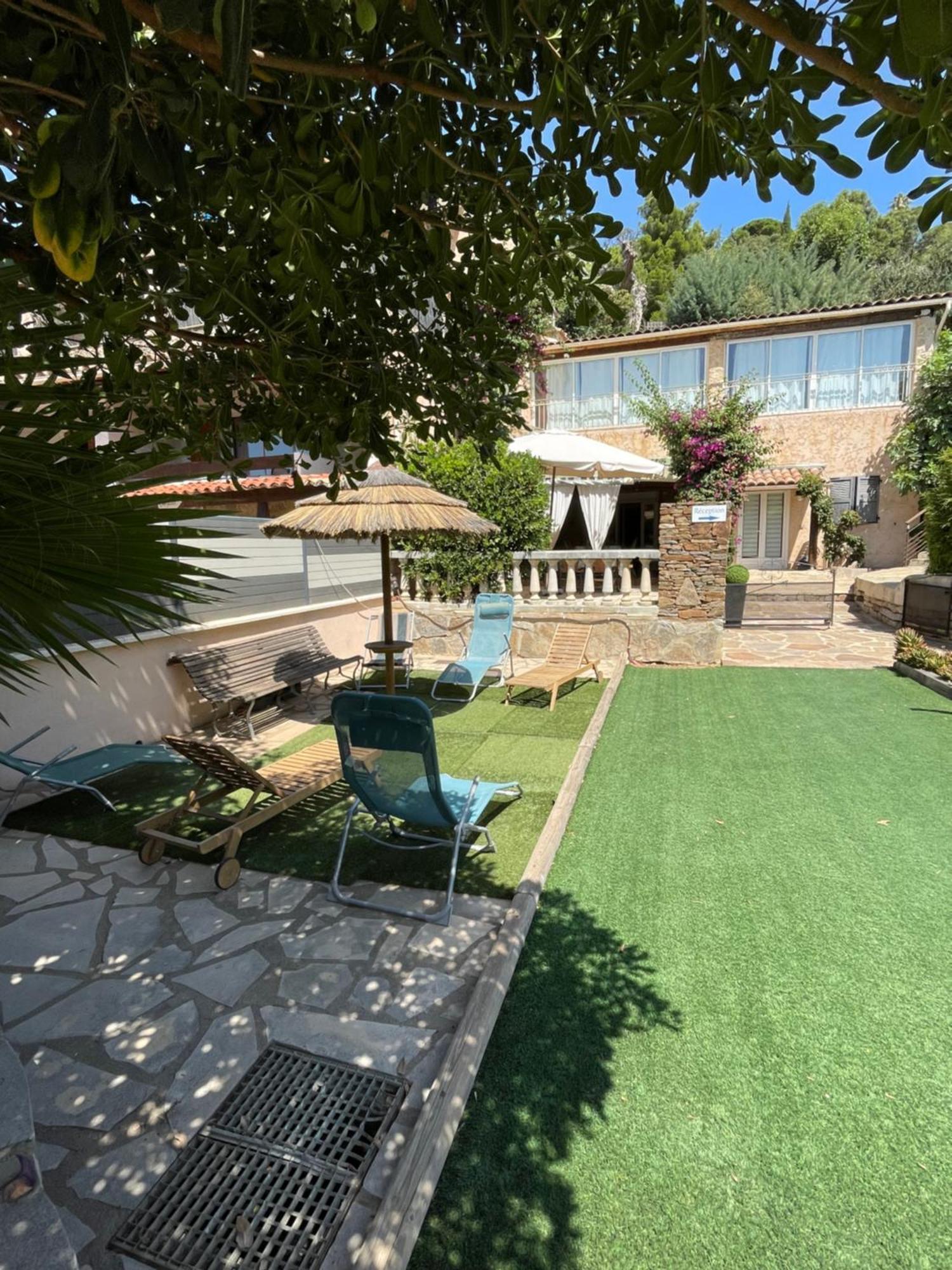 Le Rayol-Canadel-sur-Mer Residence Le Golfe Bleu מראה חיצוני תמונה